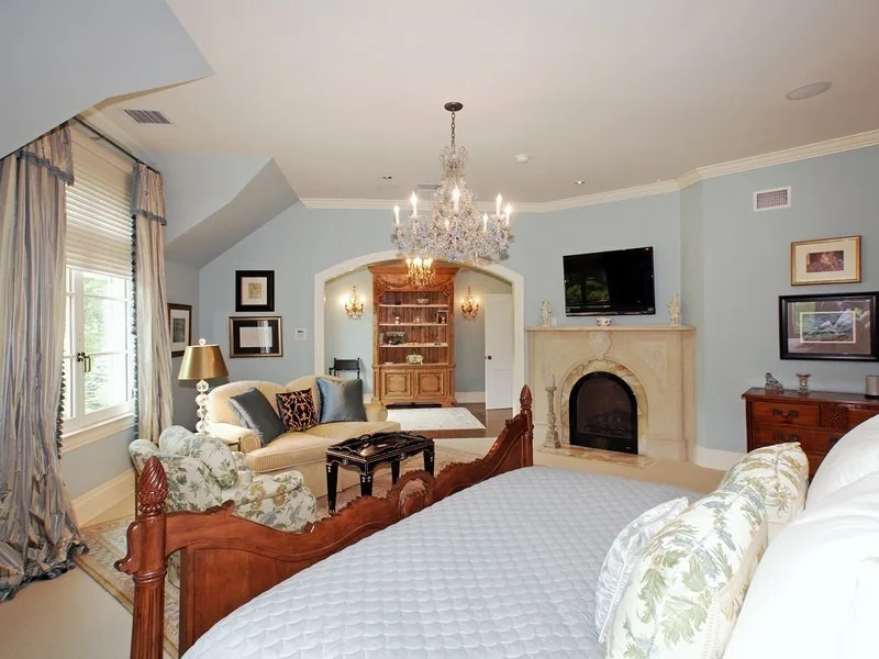Montville Mansion - Valhalla Heights by Degnan Design Build + Degnan Design Group - Photo 11