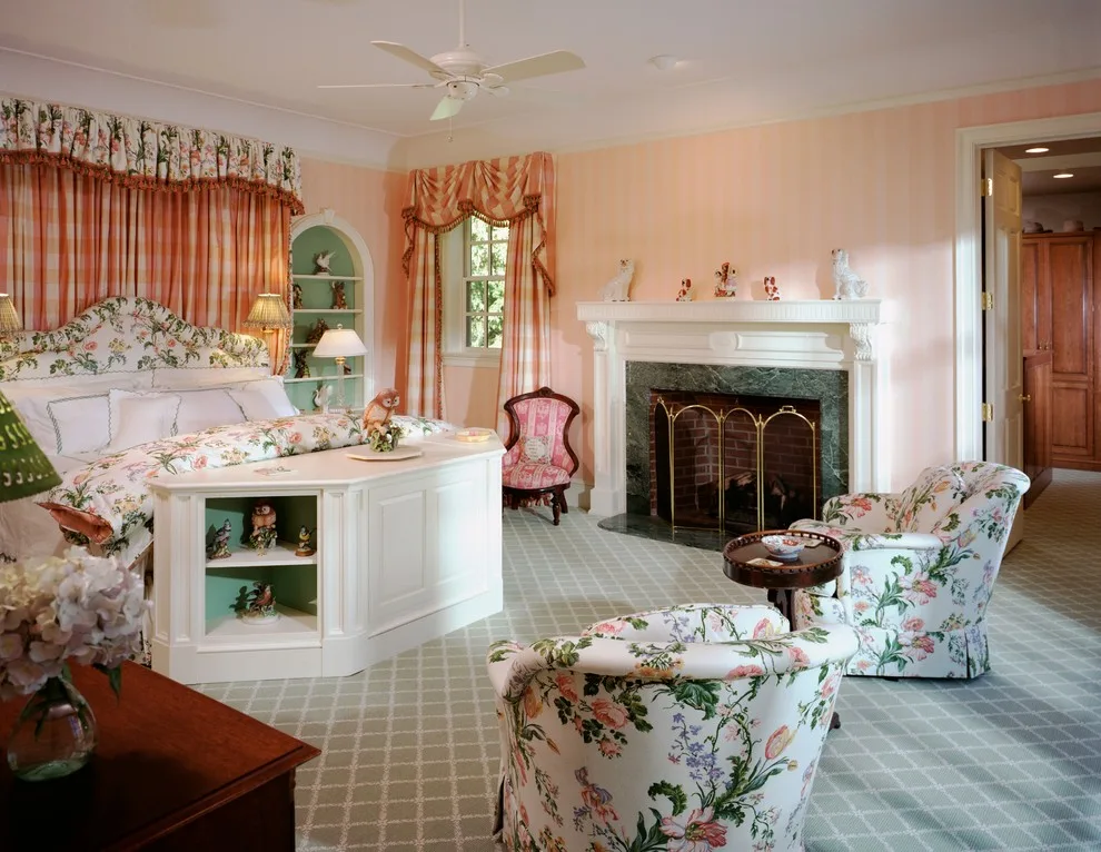 Georgian Philadelphia by E. B. Mahoney Builders, Inc. - Photo 11