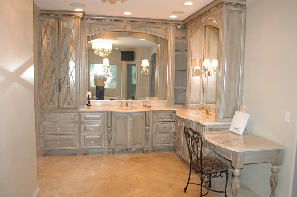 Restrooms by Mi-Kin Creations, Inc. - Photo 2