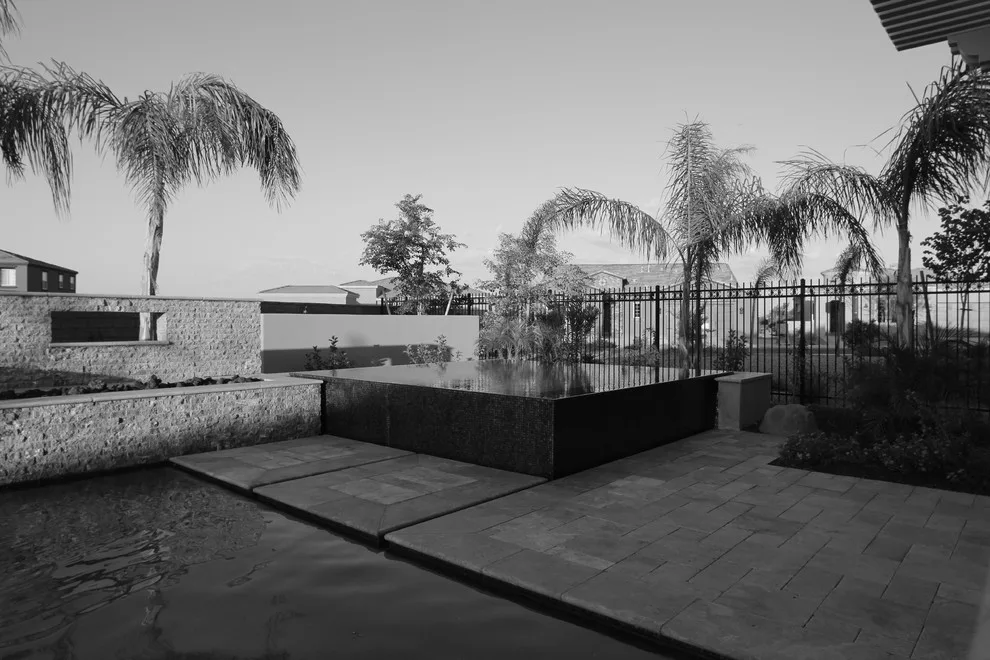 Elegant Sophistication by Red Rock Design-Build And Red Rock Pools And Spas - Photo 11