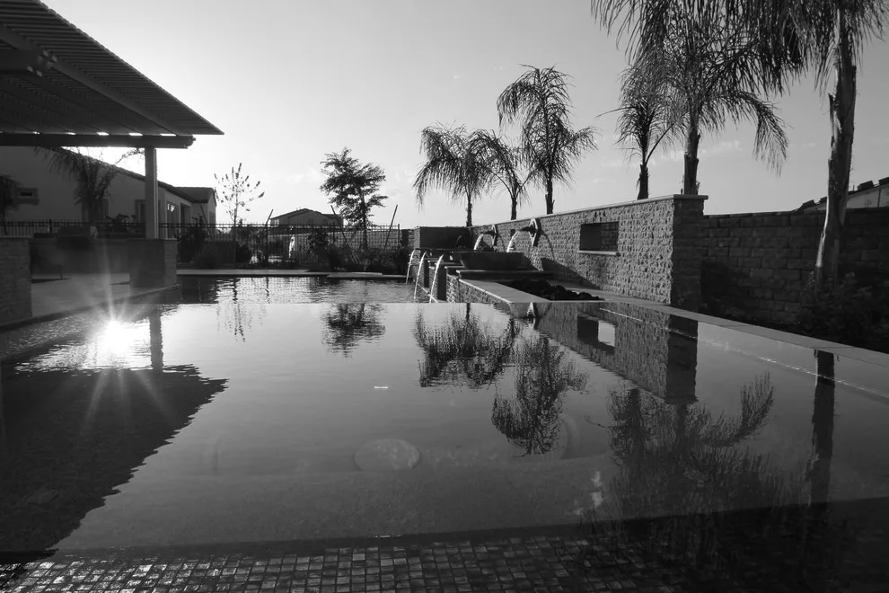 Elegant Sophistication by Red Rock Design-Build And Red Rock Pools And Spas - Photo 7