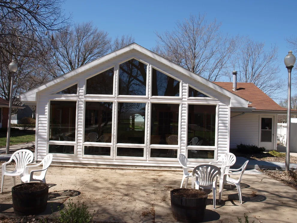 Farragut, IA Sunroom by Precision Enterprises, Inc. - Photo 2