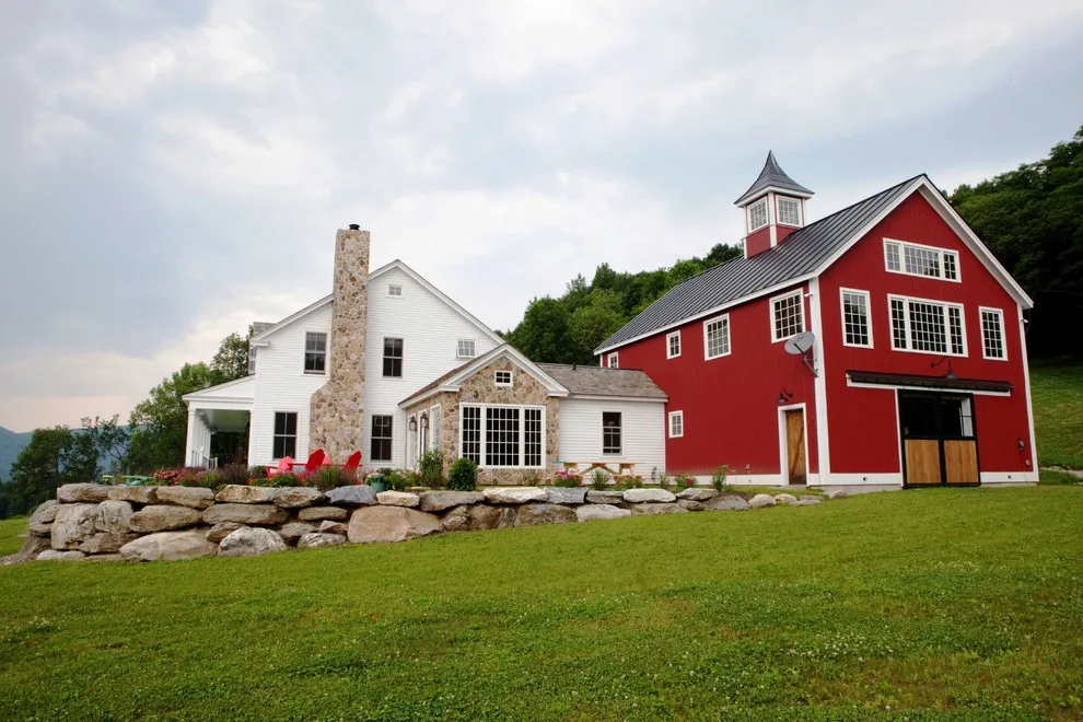 The Eaton Timber Frame Carriage House by Yankee Barn Homes - Photo 10