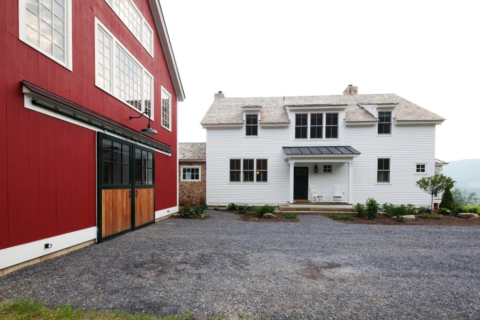 The Eaton Timber Frame Carriage House by Yankee Barn Homes - Photo 4