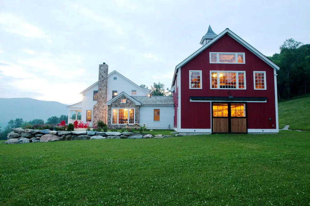 The Eaton Timber Frame Carriage House by Yankee Barn Homes - Photo 9