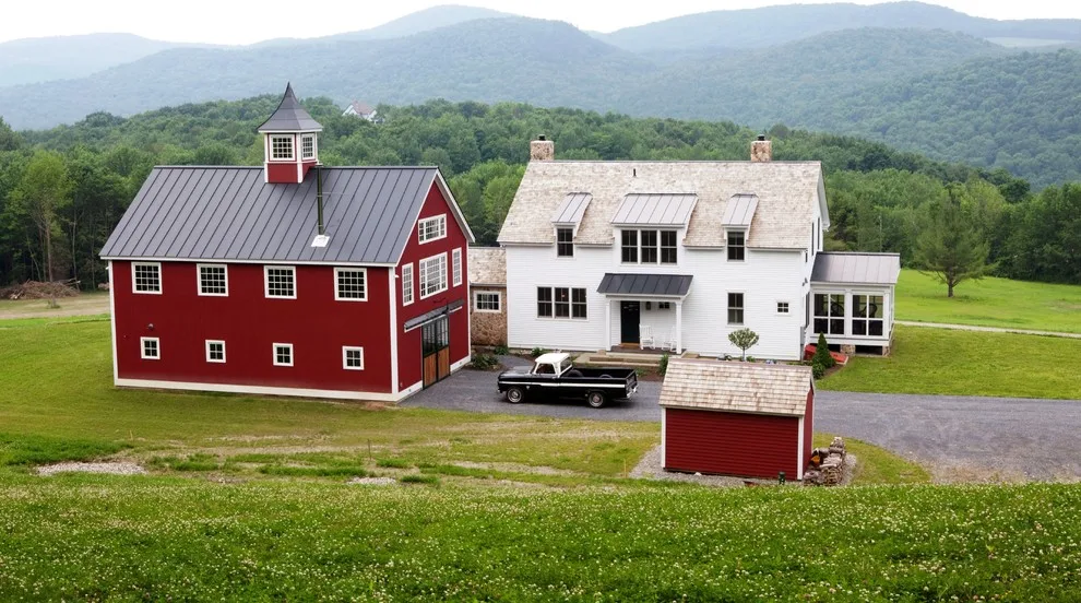 The Eaton Timber Frame Carriage House by Yankee Barn Homes - Photo 2