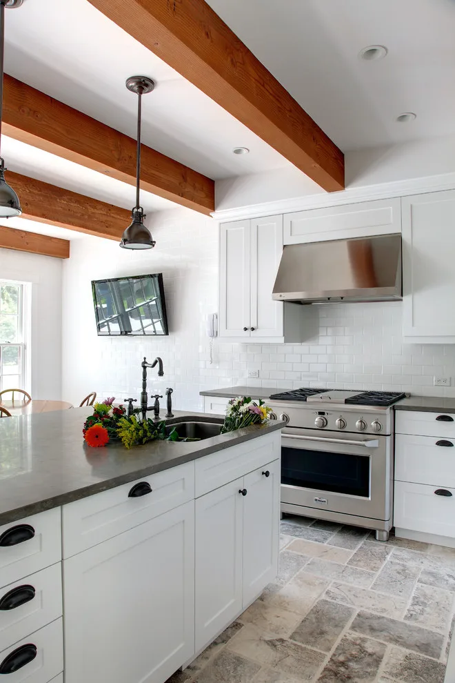 The Tate Timber Frame Barn Residence by Yankee Barn Homes - Photo 14