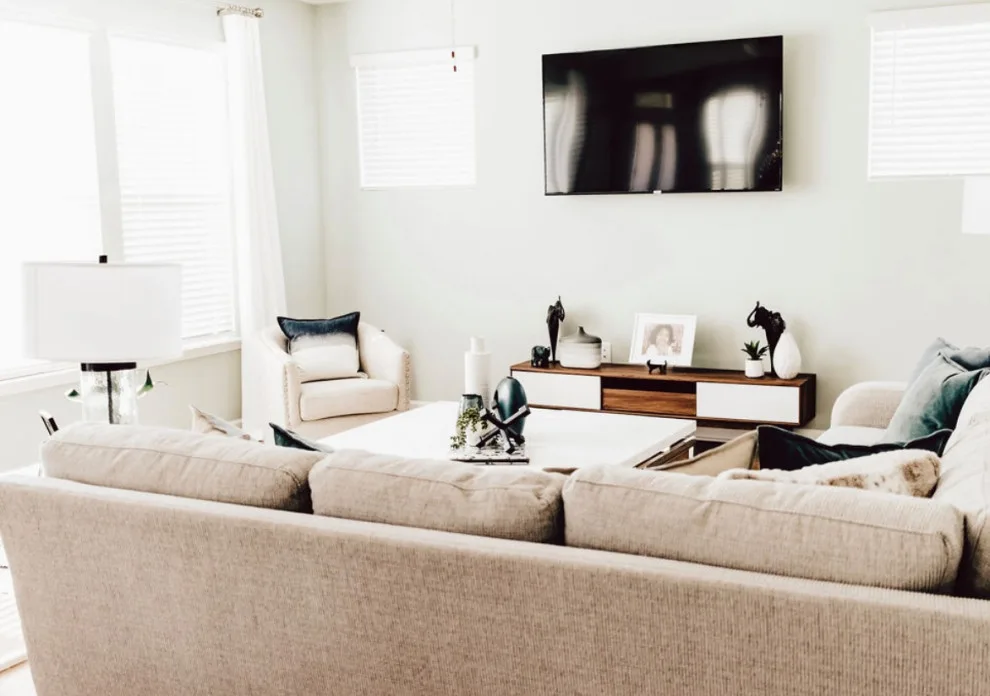White's Lounge by Tranquil Designs LLC - Photo 7