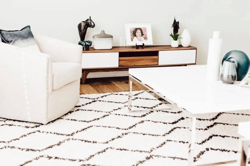 White's Lounge by Tranquil Designs LLC - Photo 9