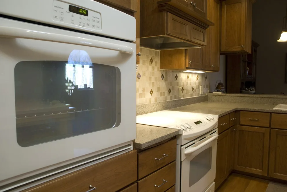 Cozy Kitchen by Oak & Arrow Homes - Photo 7