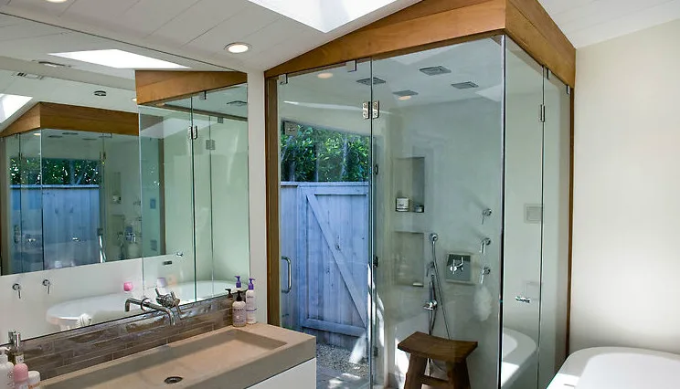 Malibu Market And Design - Photo 9