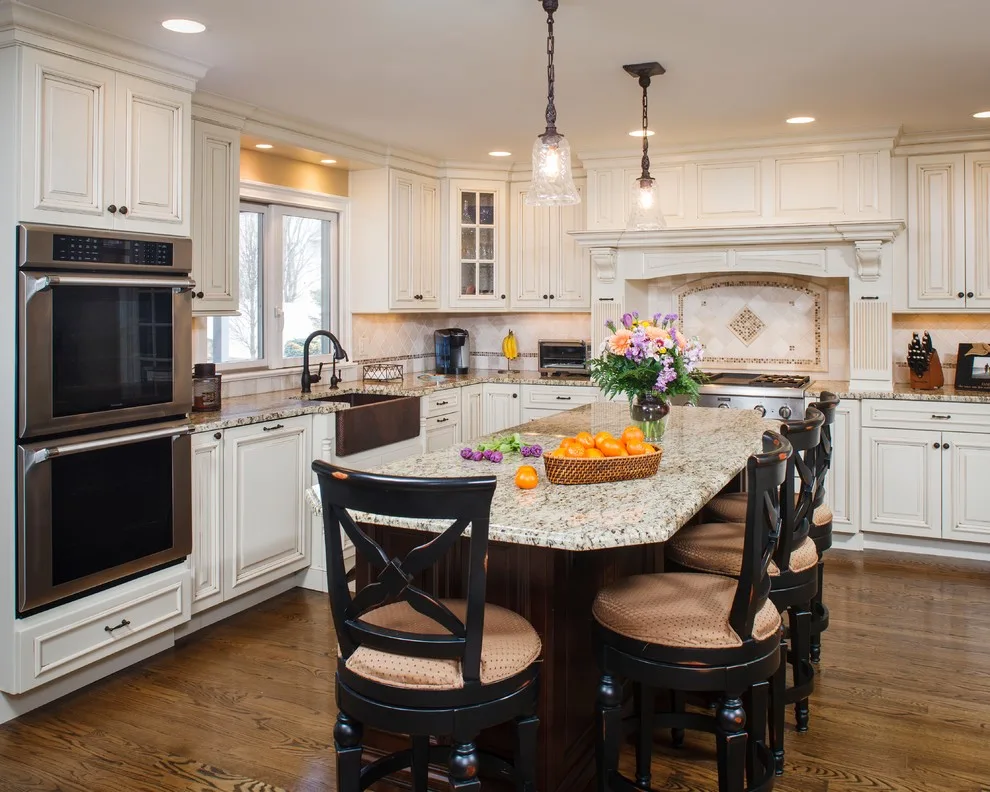 Cozy and Inviting by Creative Design Construction, Inc. - Photo 10