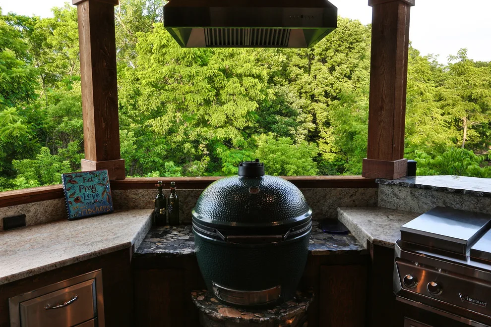 Equipped Outdoor Kitchen by Maile, Tekulve & Gray - Photo 6