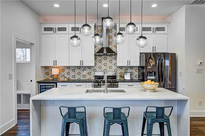 Residence 1029 by The Heartland Group - Photo 2