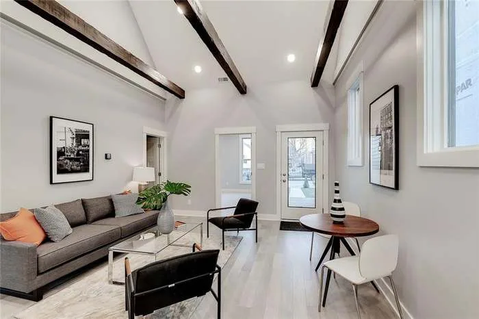 Residence 1151 by The Heartland Group - Photo 5