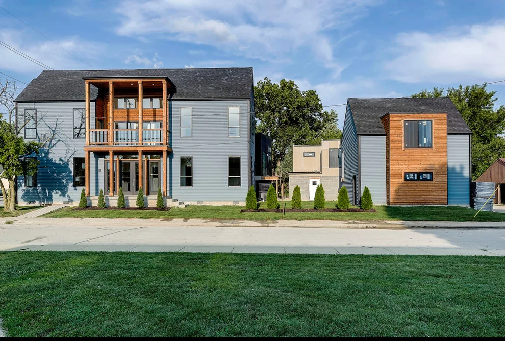 1401 Home by The Heartland Group - Photo 3