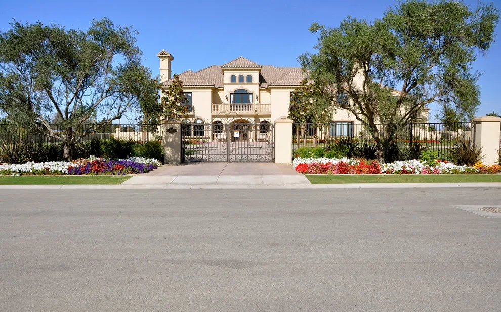 16,000 Square Foot Mediterranean Mansion by Sweaney Custom Homes, Inc. - Photo 49