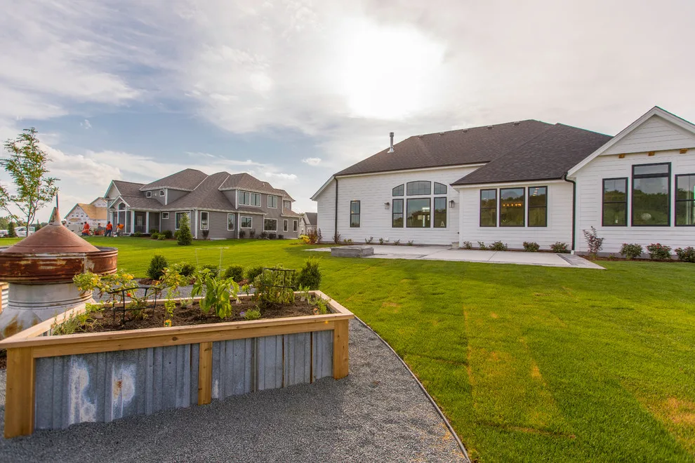 Aspen Homes Parade Model at Cedar Creek Ranch by Aspen Homes Inc - Photo 32