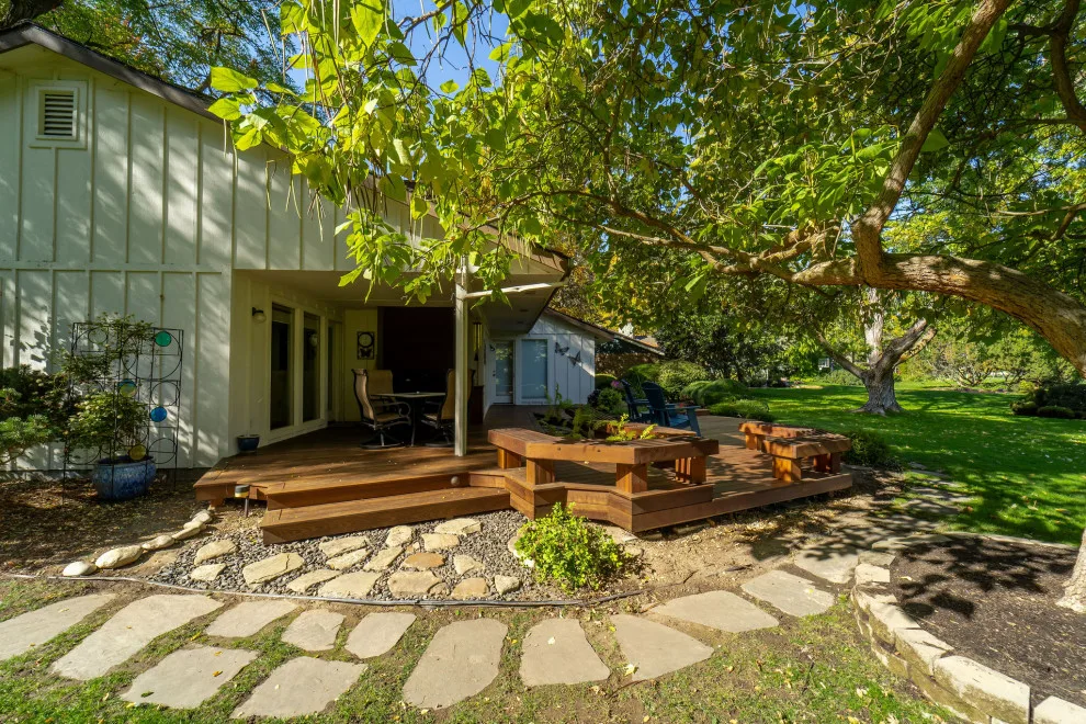 2022 Deck Renovation by Renaissance Remodeling - Photo 15