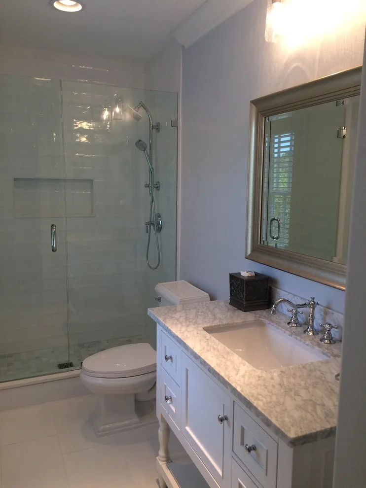 Three Timeless White Guest Bathrooms by Sarah Kraus Bartelson - S&W Kitchens - Photo 4