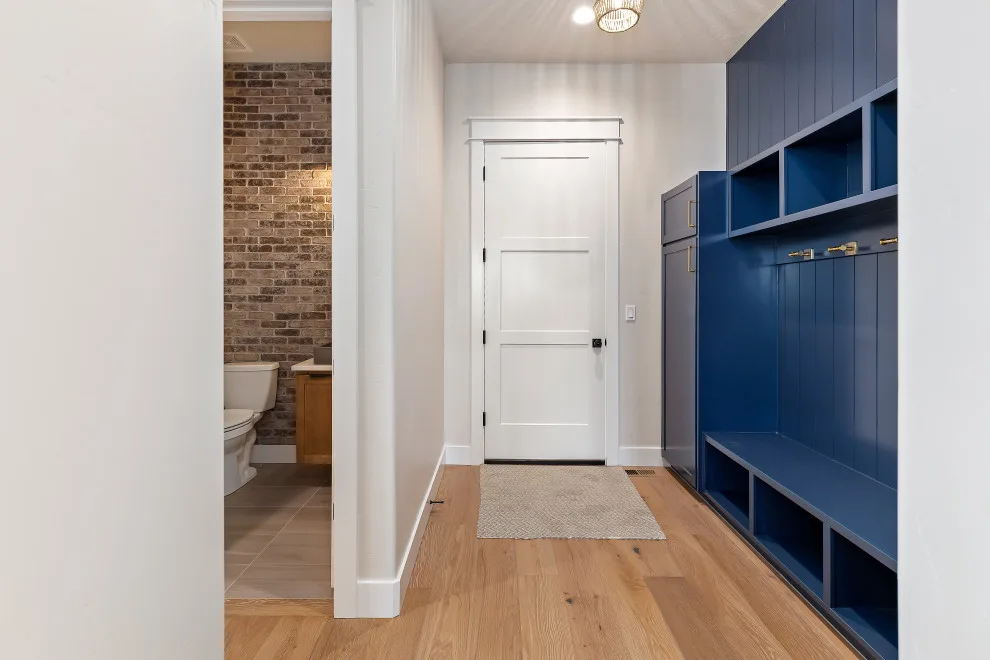 Contemporary Mountain by Solitude Homes - Photo 26