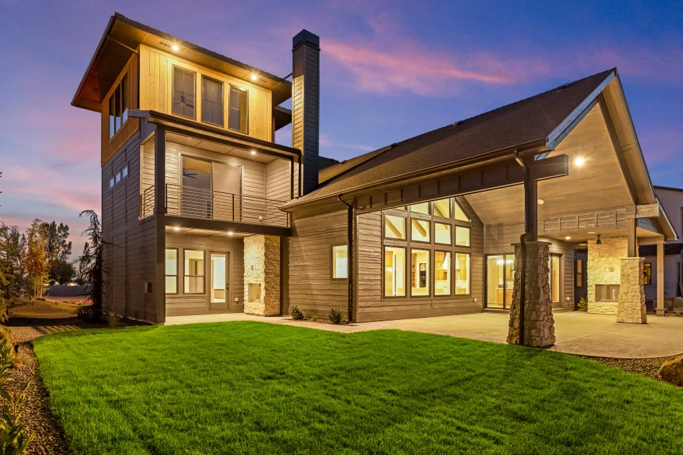 Contemporary Mountain by Solitude Homes - Photo 12