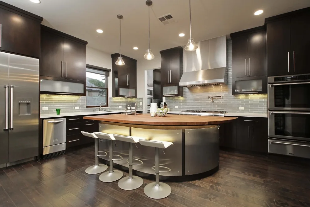 5200 square feet Spanish Transitional by Sweaney Custom Homes, Inc. - Photo 52