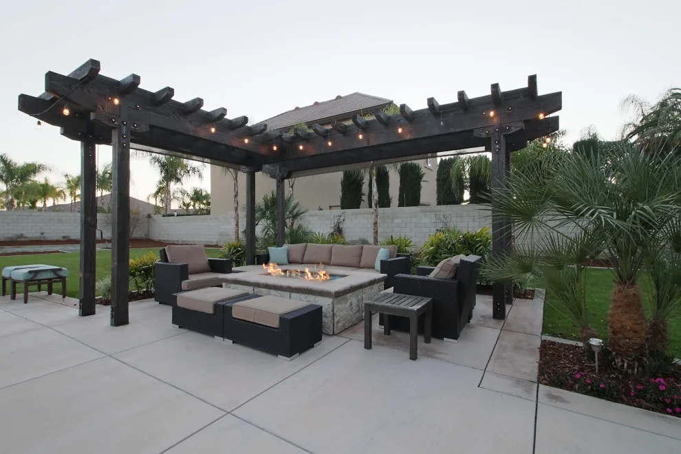 5200 square feet Spanish Transitional by Sweaney Custom Homes, Inc. - Photo 30