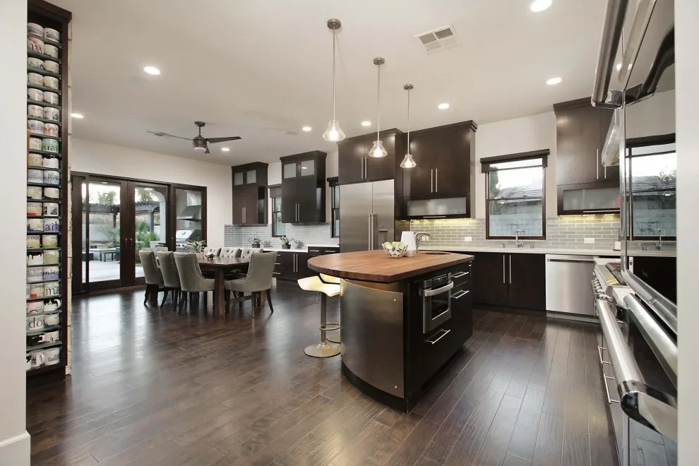5200 square feet Spanish Transitional by Sweaney Custom Homes, Inc. - Photo 34