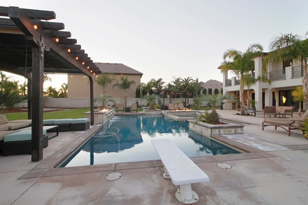 5200 square feet Spanish Transitional by Sweaney Custom Homes, Inc. - Photo 3