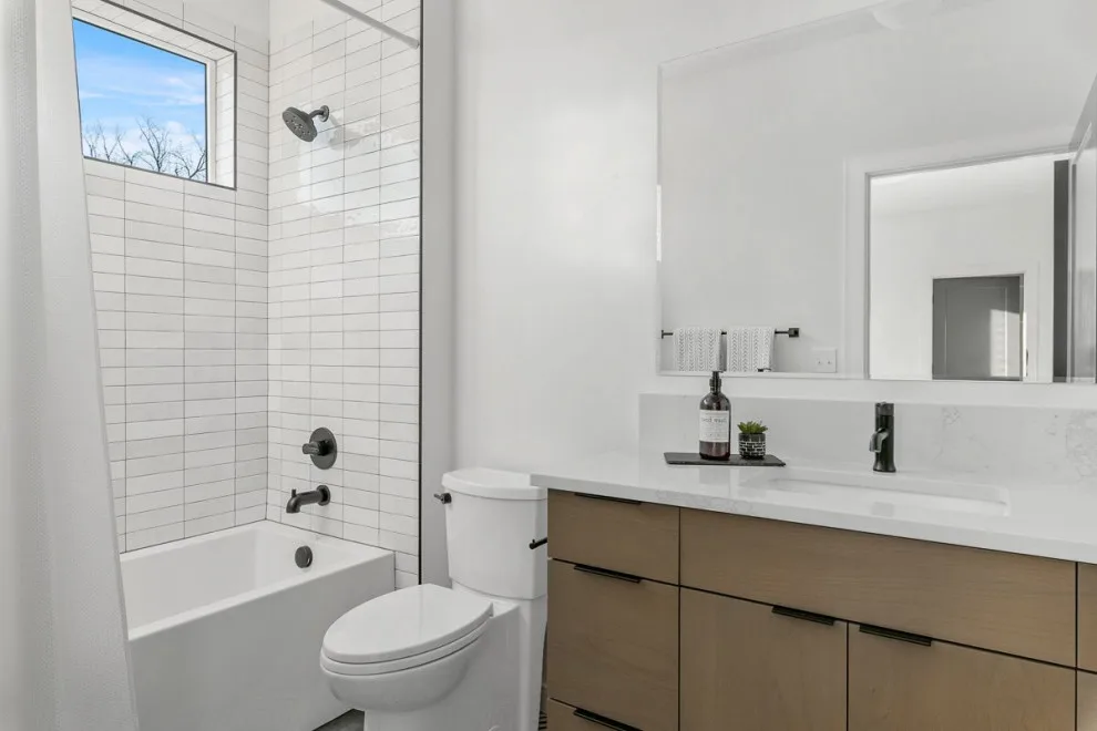 542 Denver - New Development by Urban Design + Build - Photo 12