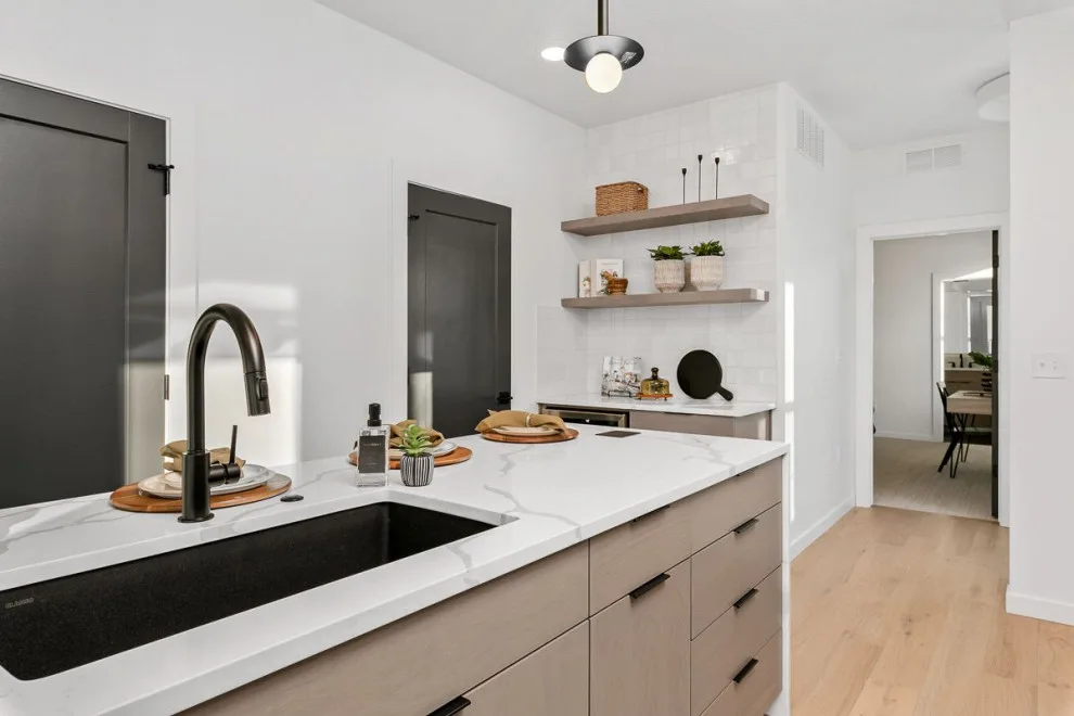 542 Denver - New Development by Urban Design + Build - Photo 11