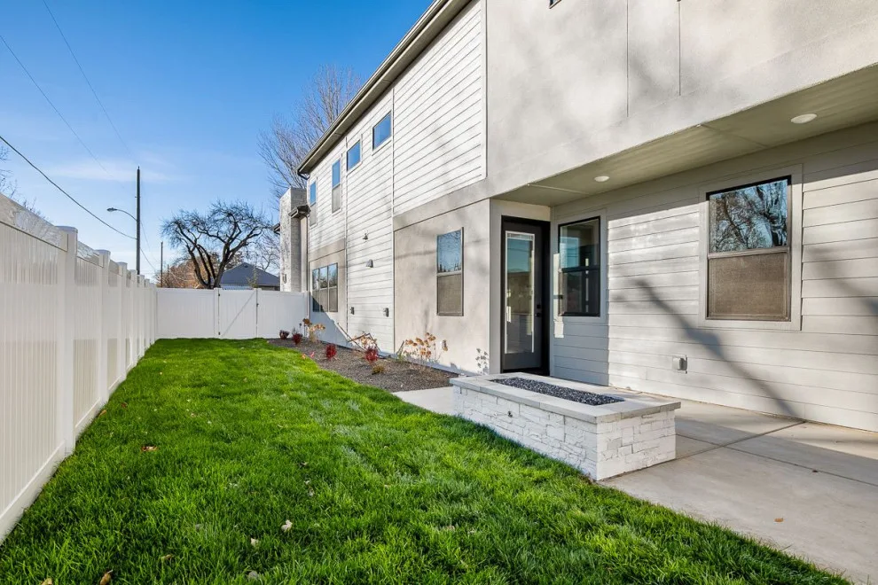542 Denver - New Development by Urban Design + Build - Photo 25
