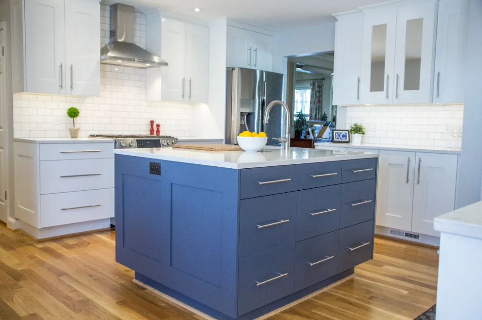 Eighty-Third Street Kitchen by Stumpff HomeWorks, LLC - Photo 15