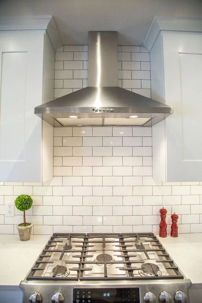 Eighty-Third Street Kitchen by Stumpff HomeWorks, LLC - Photo 13