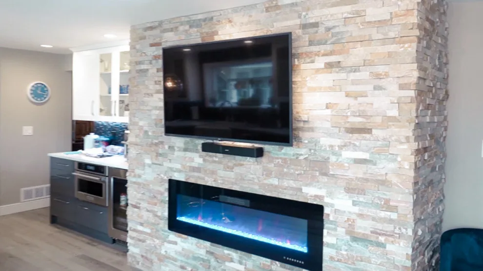 A Contemporary Kitchen with Dark Accent Elements by United Signature - Photo 3