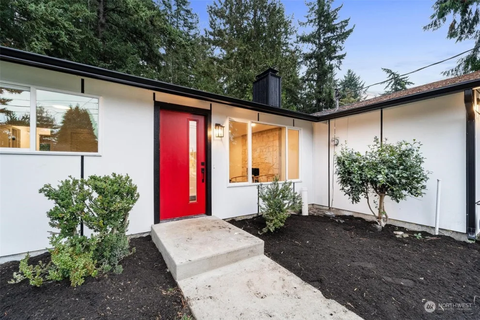 Crimson Door Cottage by United Signature Tacoma - Photo 4