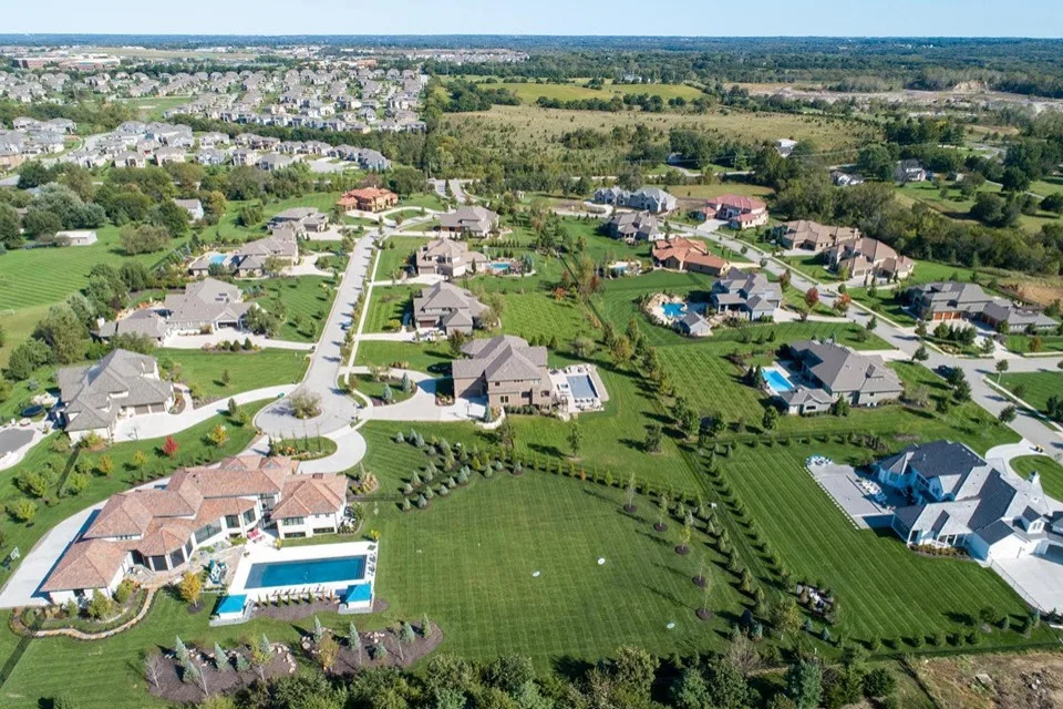 Bird's Eye Perspectives by Dan Quinn Kc - Photo 4