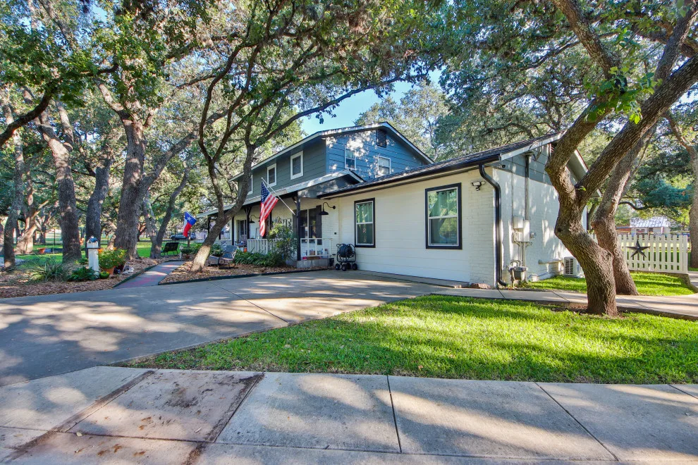 Alamo Farmsteads Garage Renovation by KM Builders - Photo 6