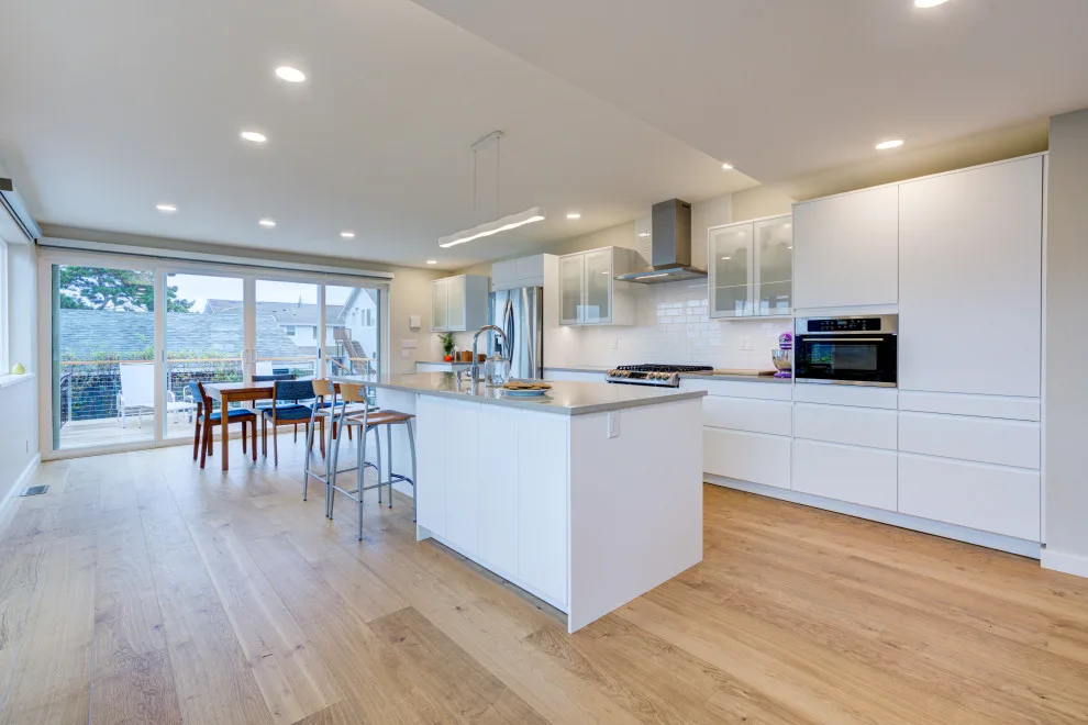 Alki Culinary, Living Space, and Patio by Better Builders - Photo 13