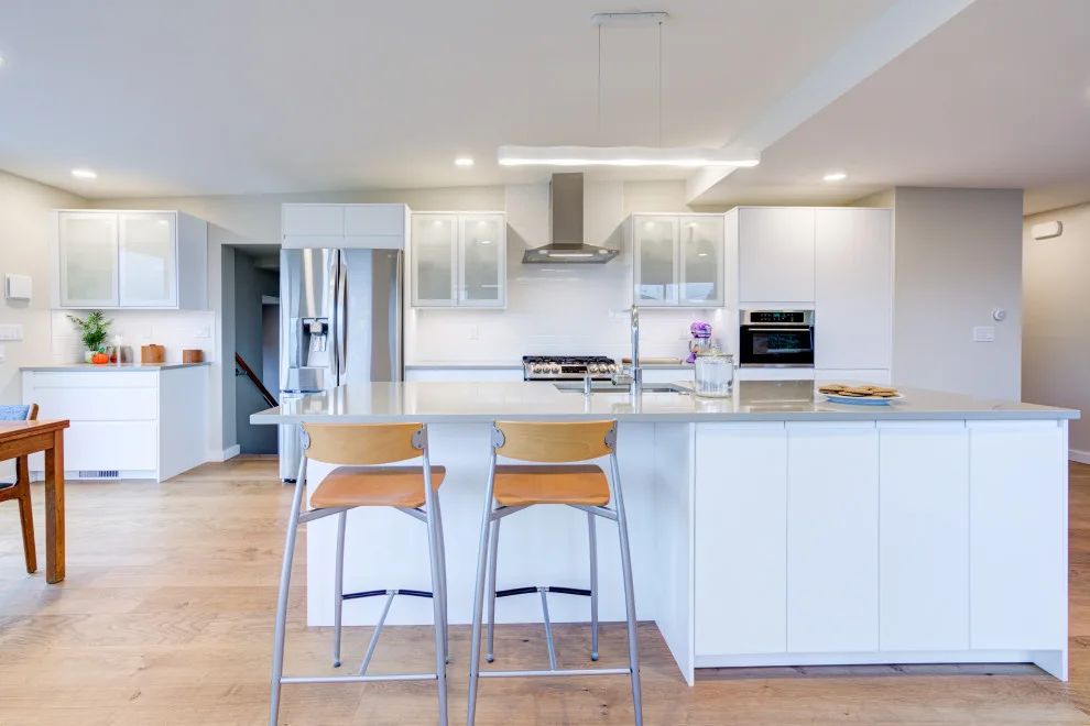 Alki Culinary, Living Space, and Patio by Better Builders - Photo 15