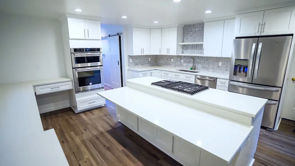 White Kitchen Interior Design by United Signature - Photo 5
