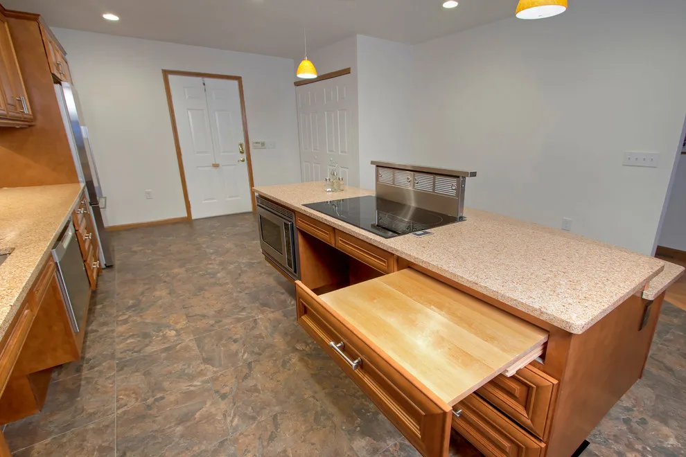 Accessible Kitchen in Belleville, IL by Mosby Building Arts - Photo 8