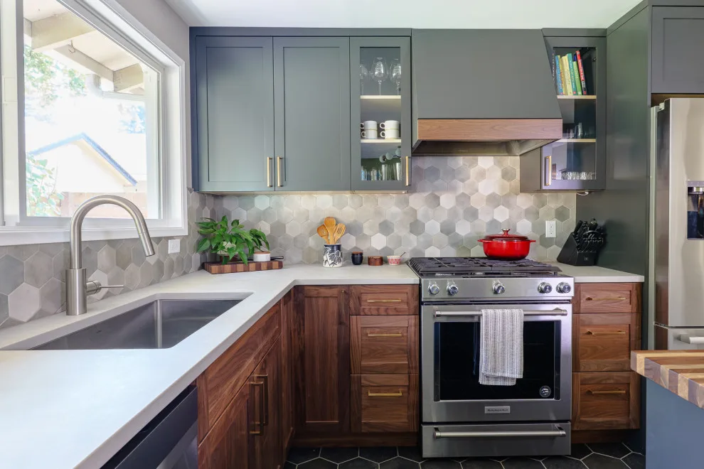 A Public Kitchen by Lamont Bros. Design & Construction - Photo 8