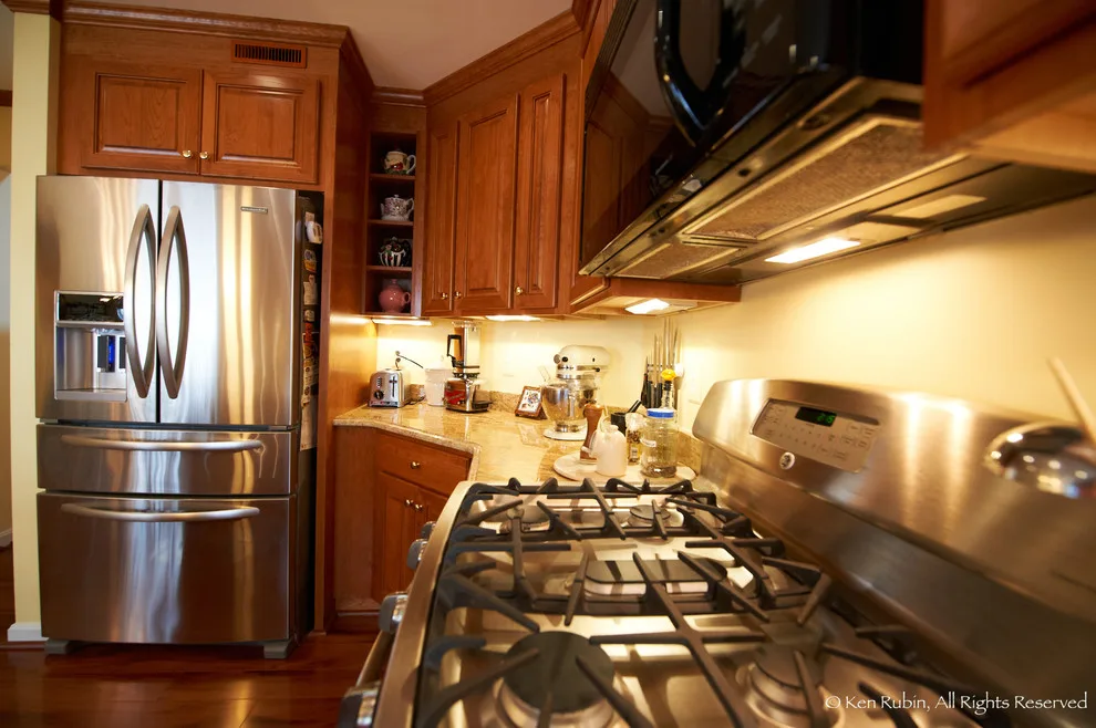 Classic Kitchen by Construction Solutions - Photo 7