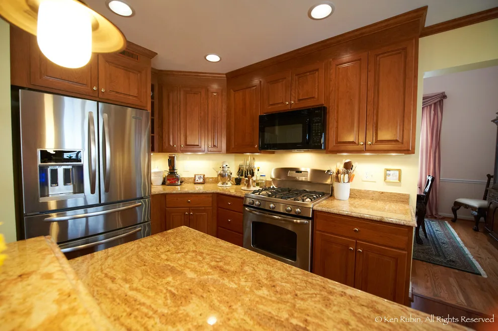 Classic Kitchen by Construction Solutions - Photo 6