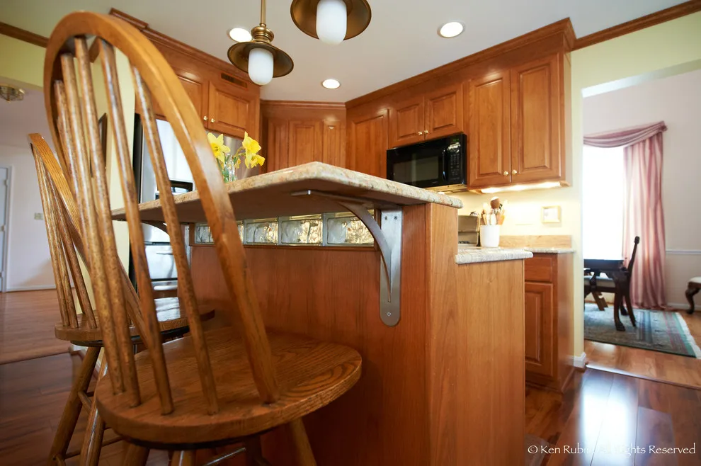 Classic Kitchen by Construction Solutions - Photo 9