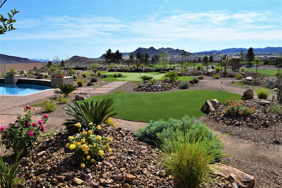 Our Projects by Mac Landscaping INC - Photo 17