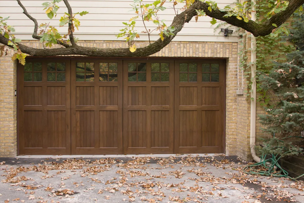 Raynor Door Company - Photo 4