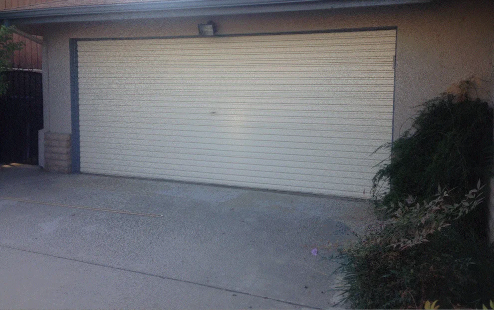 Lloyd Copelan Garage Doors - Photo 13